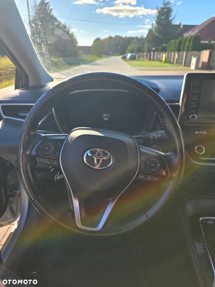 Toyota Corolla 1.8 Hybrid Active - 12