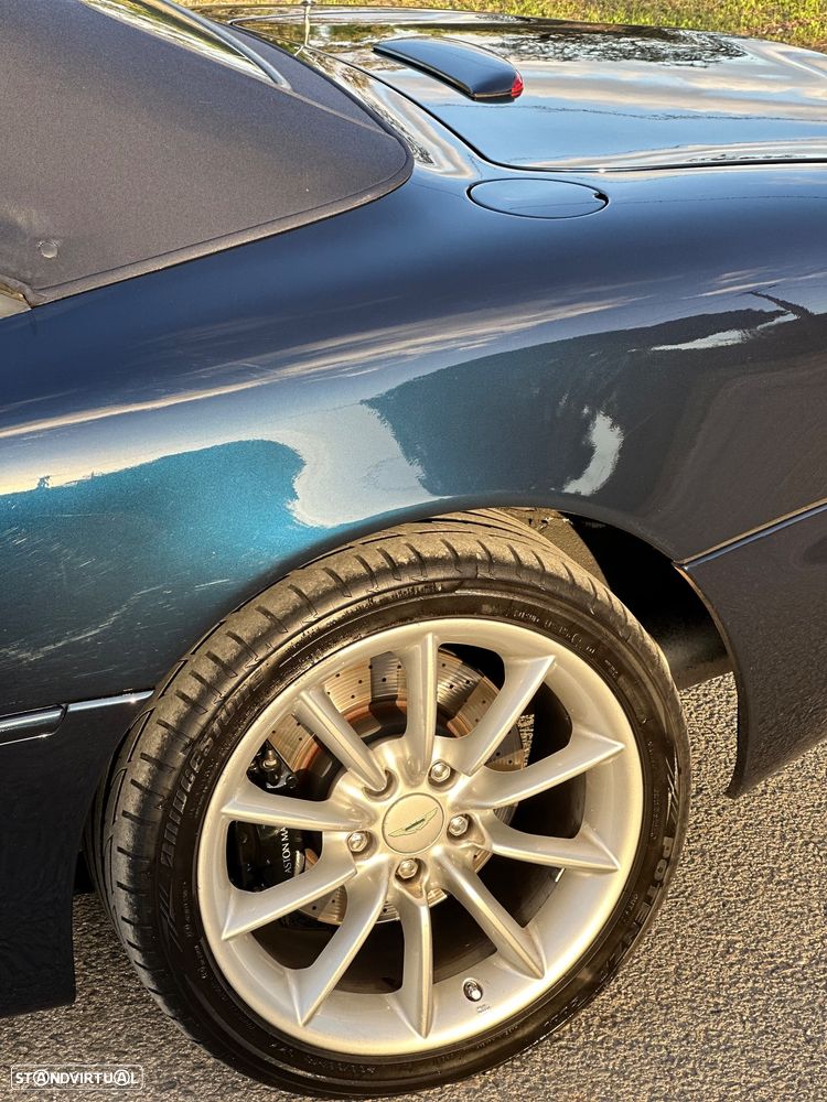 Aston Martin DB7 Vantage Volante - 14