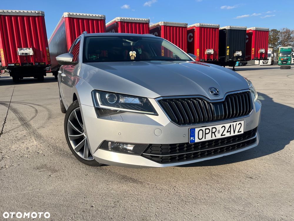 Skoda Superb 2.0 TDI L&K DSG - 16