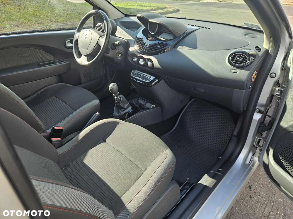 Renault Twingo 1.2 LEV 16V 75 Dynamique - 8