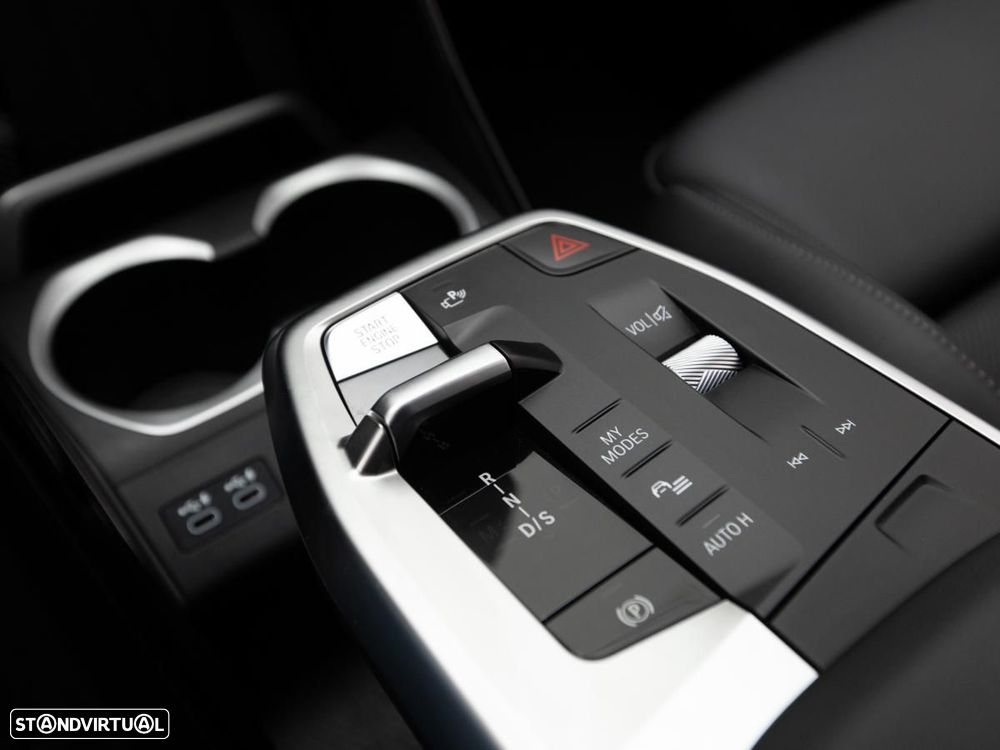 BMW X1 25 e xDrive Pack M - 23