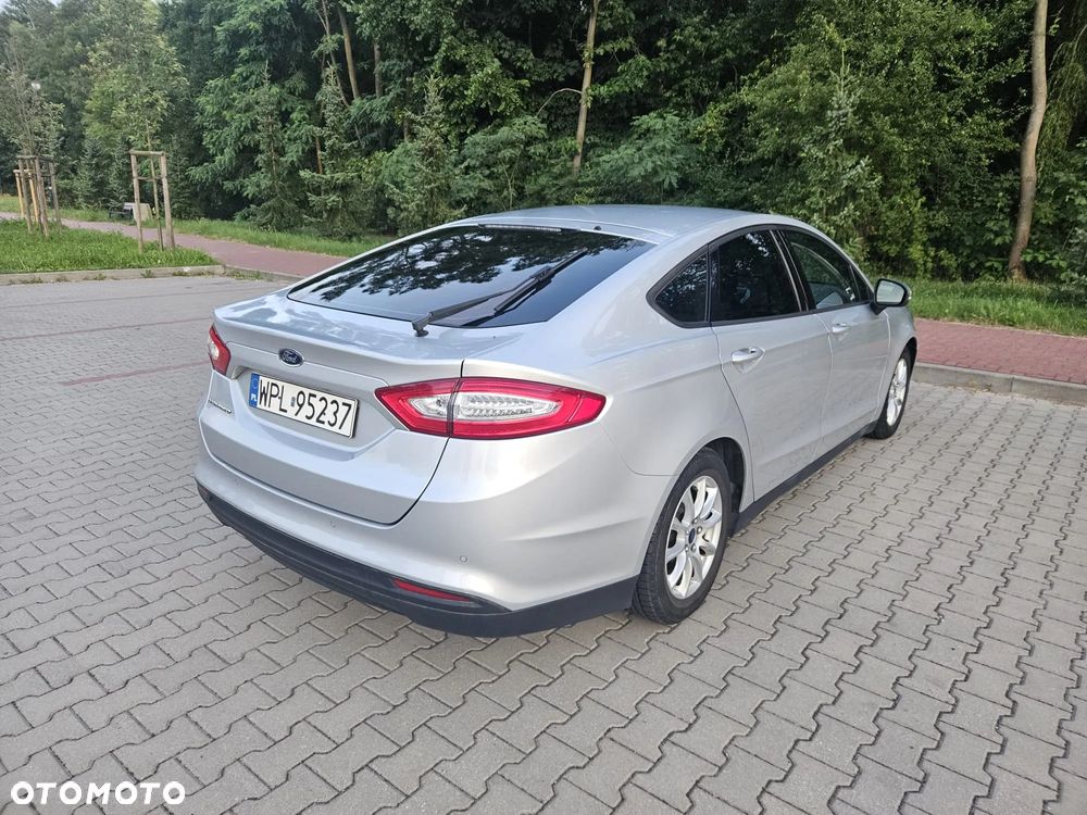 Ford Mondeo 1.6 TDCi Start-Stopp Titanium - 8