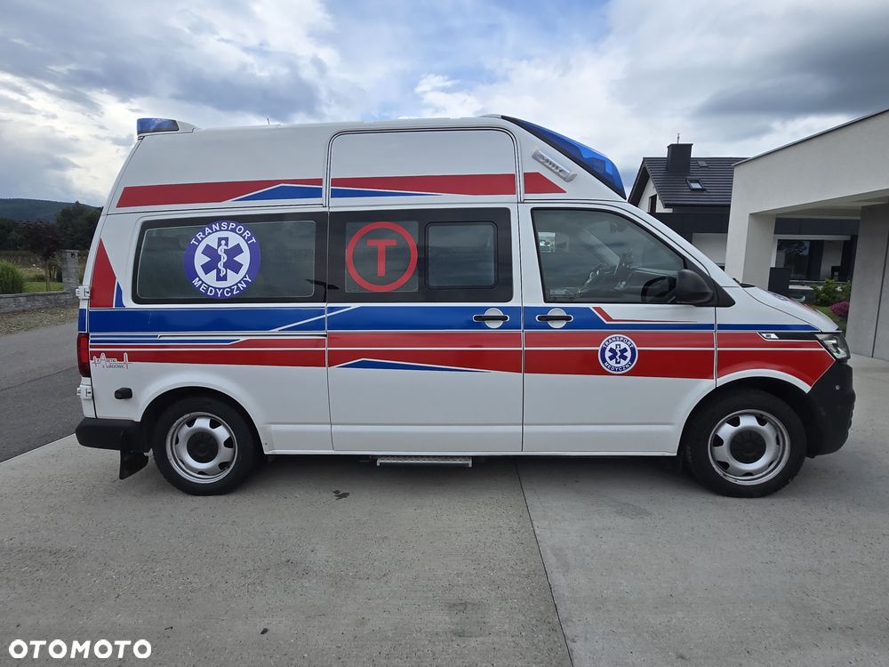 Volkswagen TRANSPORTER T6.1 Ambulans Karetka - 24