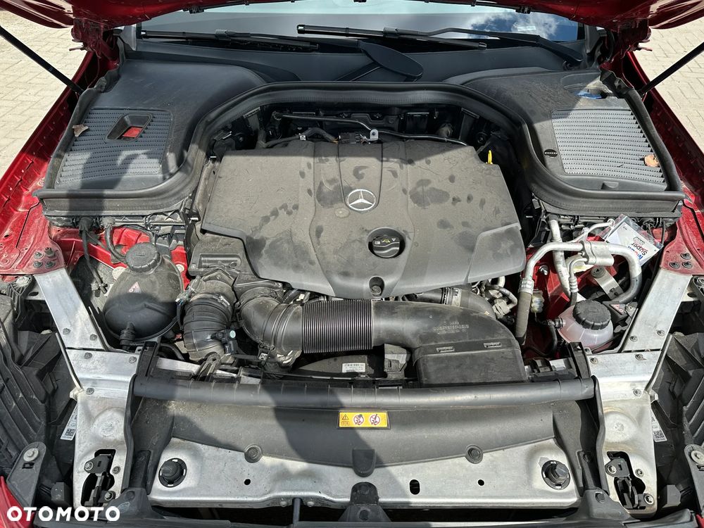 Mercedes-Benz GLC - 30