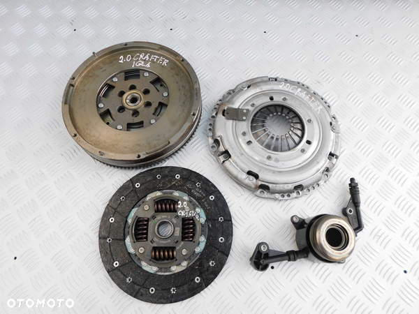 VW Crafter 2.0 dwumas tarcza kompletne sprzęgło LUK 11-16r ŁADNE