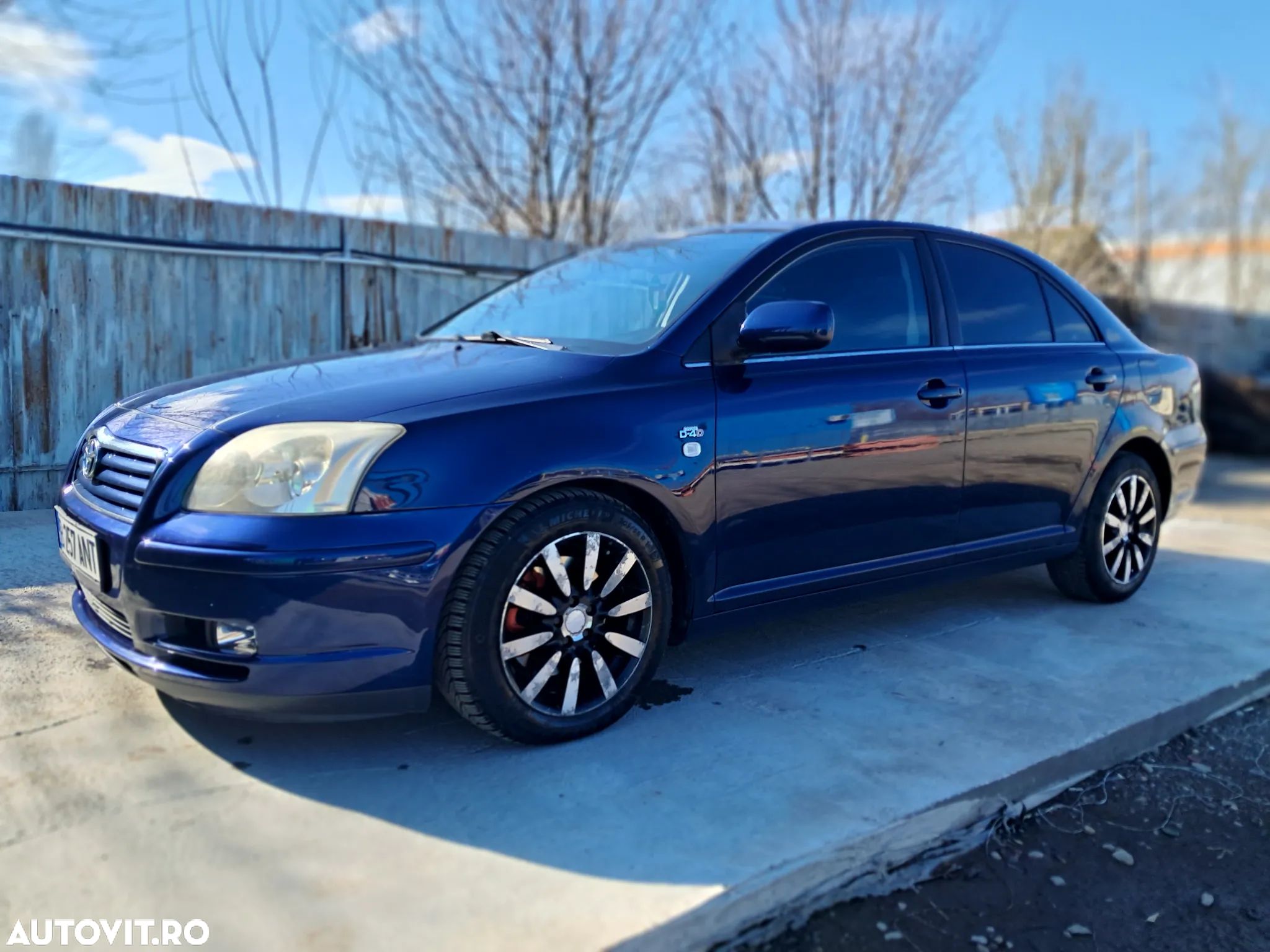 Toyota Avensis 2.0 D4D S/W Sol - 1