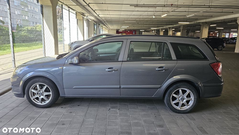 Opel Astra 1.7 CDTI - 4
