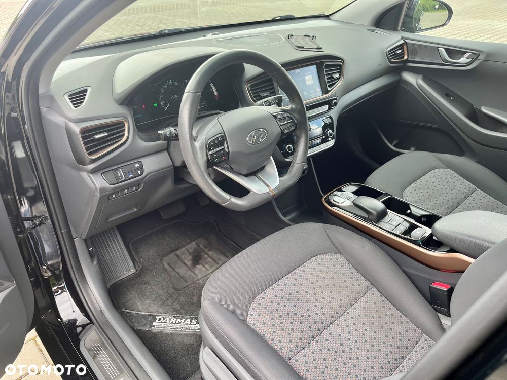 Hyundai IONIQ Style - 4