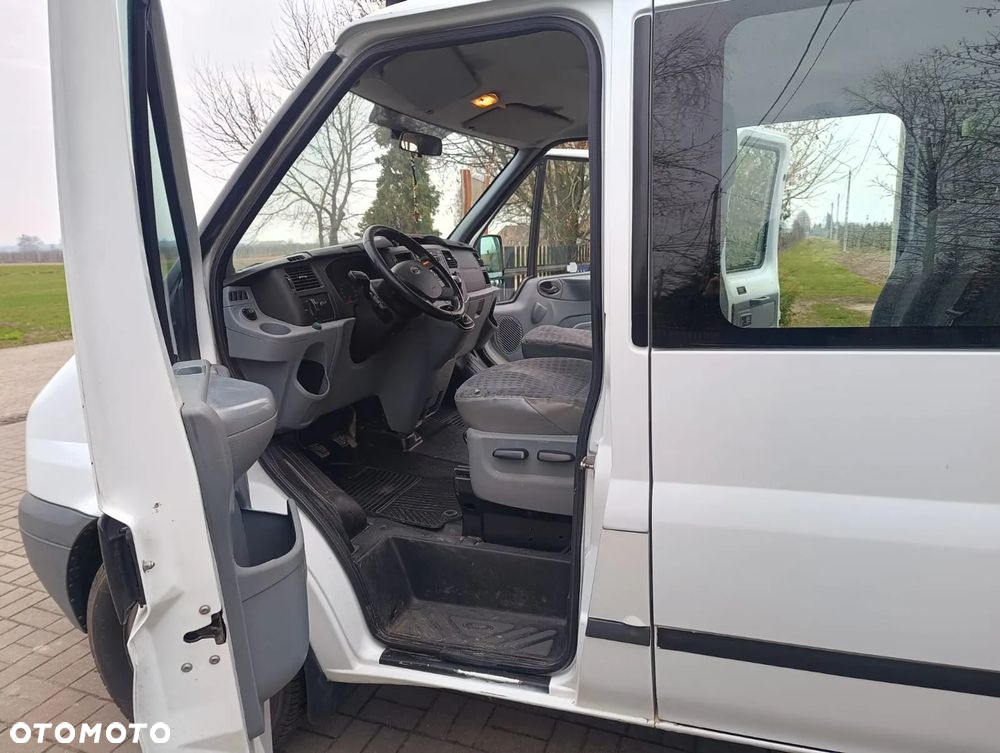 Ford Transit - 7