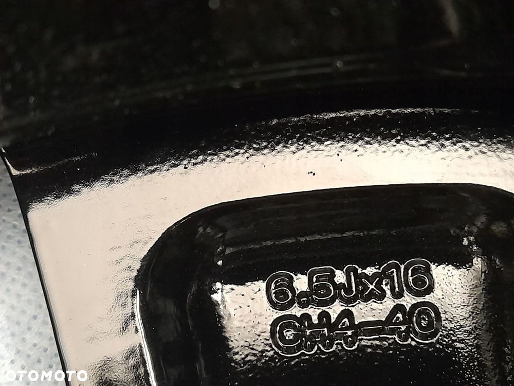 Felgi aluminiowe Renault 6.5 x 16 5x114.3 ET 40 - 7