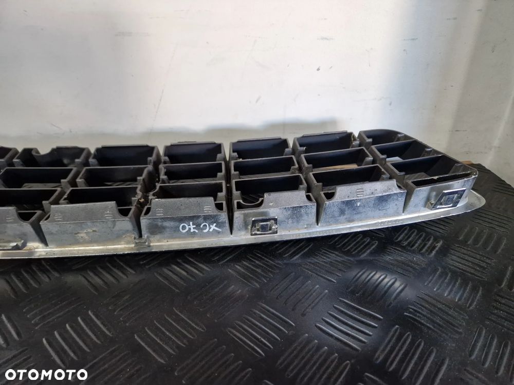 VOLVO XC70 I LIFT 04-07  GRILL ATRAPA CHŁODNICY ORYGINAŁ - 5