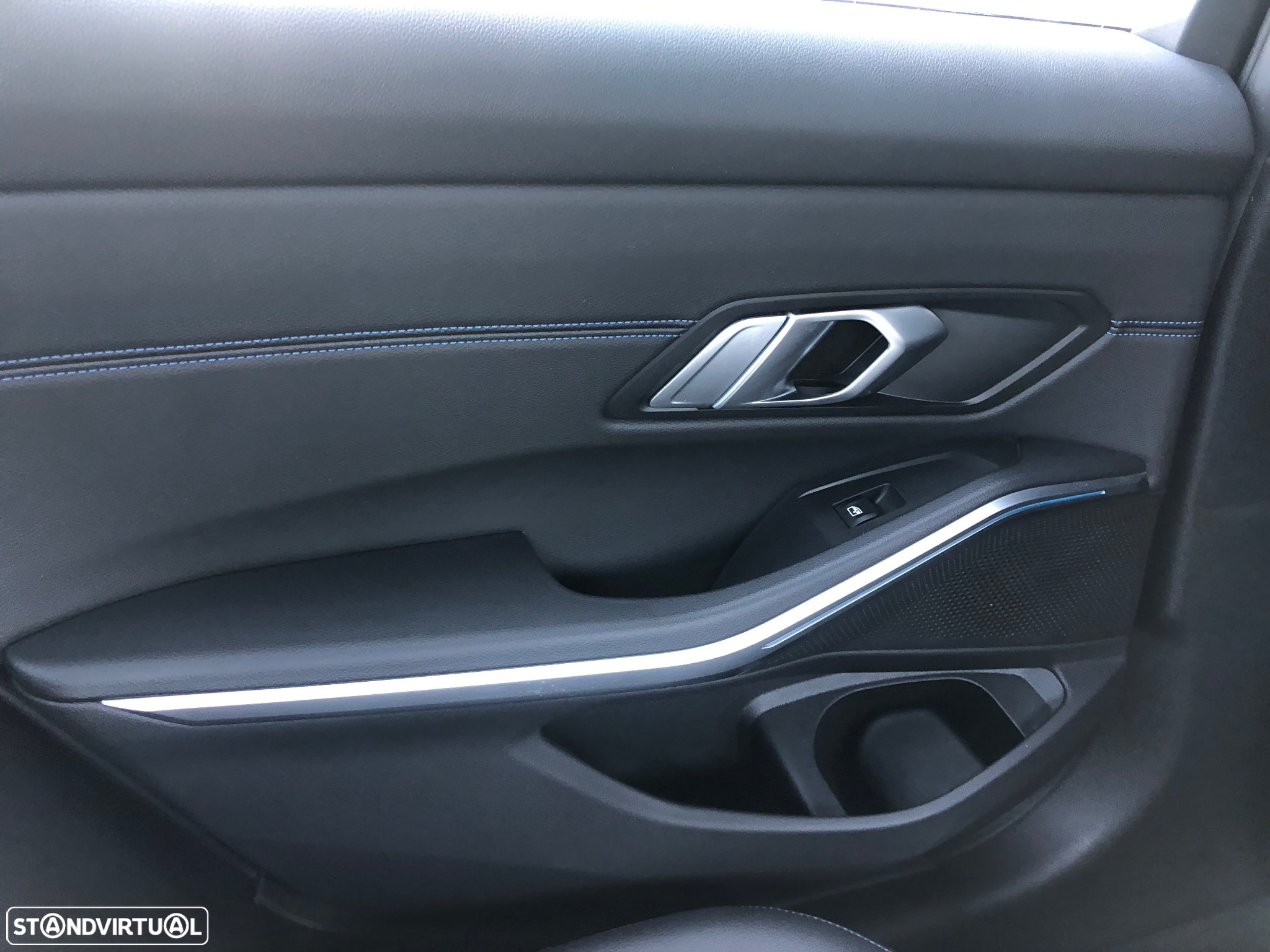 BMW 330 e Pack M Auto - 44