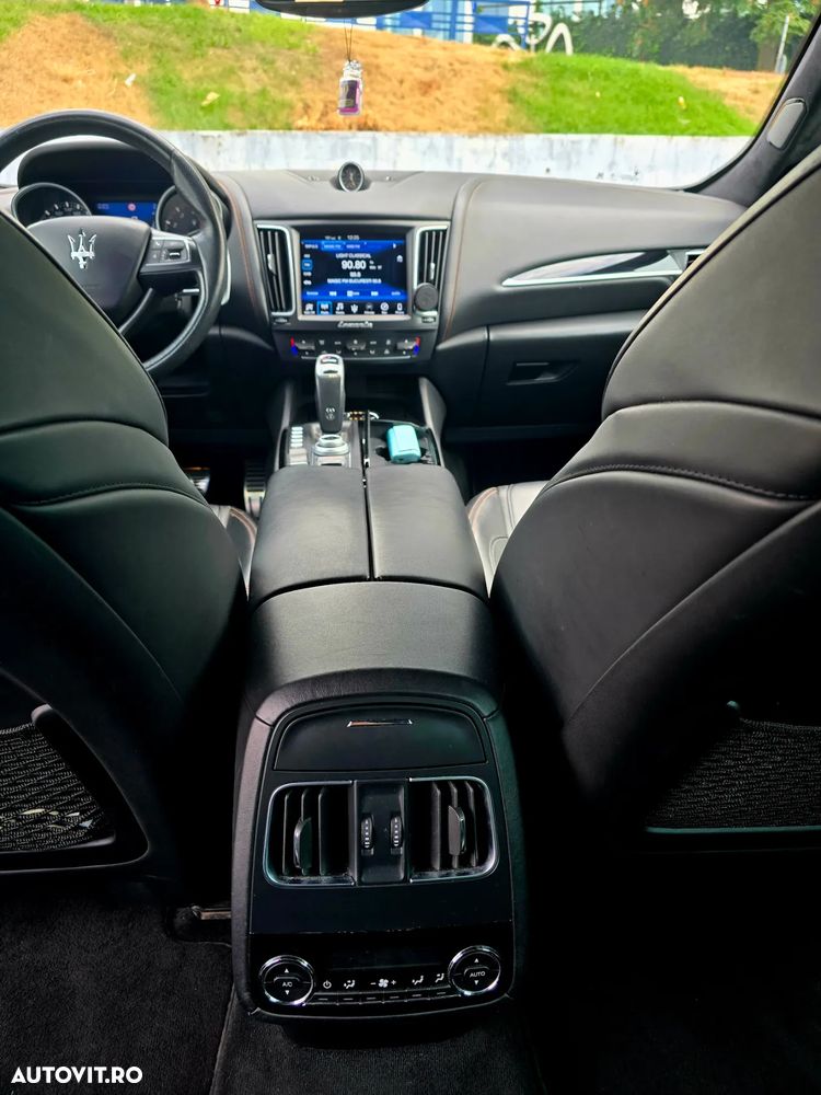 Maserati Levante - 17