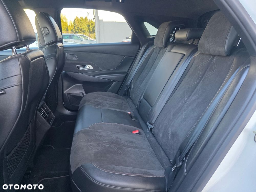 DS Automobiles DS 7 Crossback 1.6 E-Tense 4x4 Performance Line + - 15