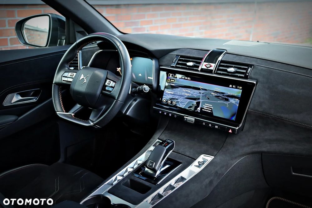 DS Automobiles DS 7 1.5 BlueHDi Performance Line + - 17