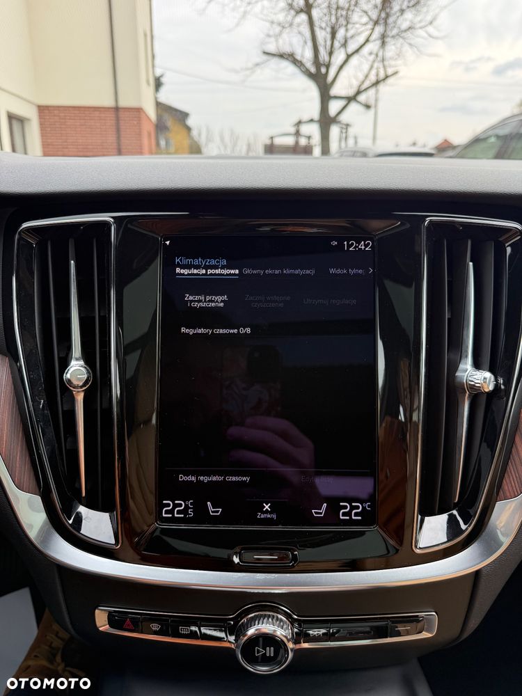 Volvo V60 Cross Country B5 B AWD Geartronic - 28