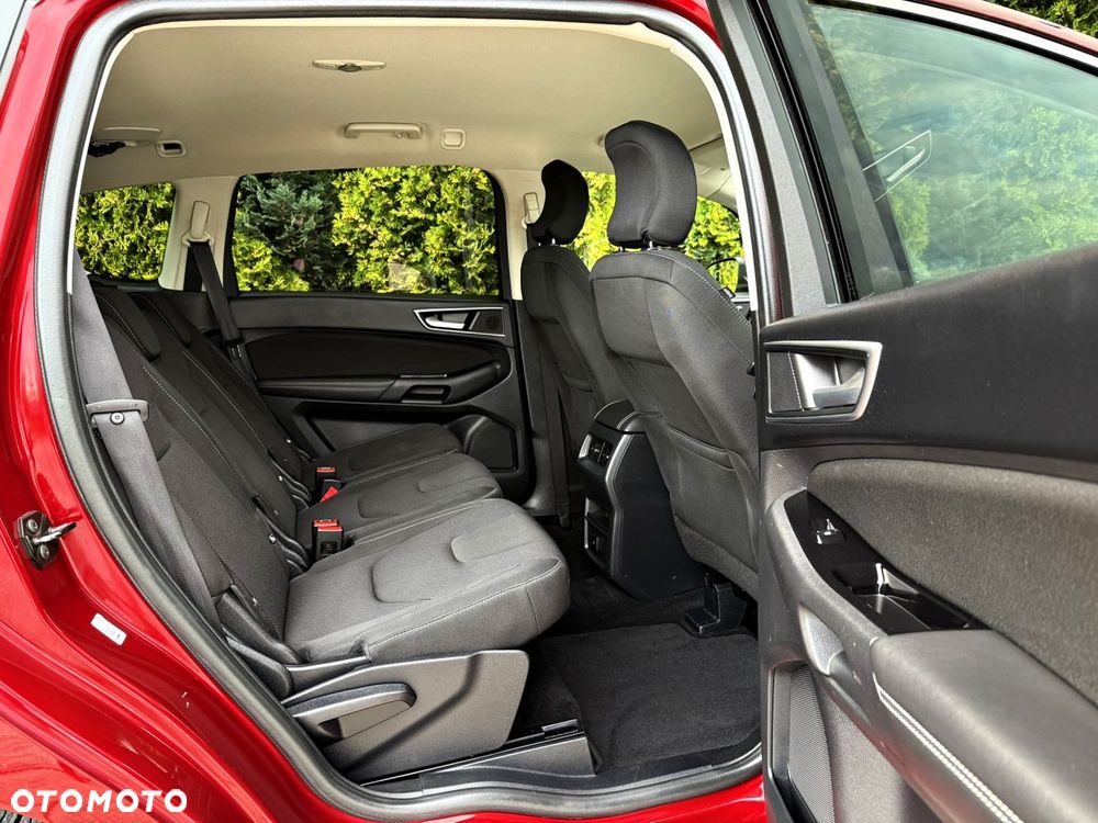 Ford S-Max - 37