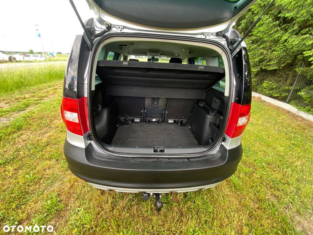 Skoda Yeti 1.6 TDI DPF 4x2 Ambition Greenline - 4