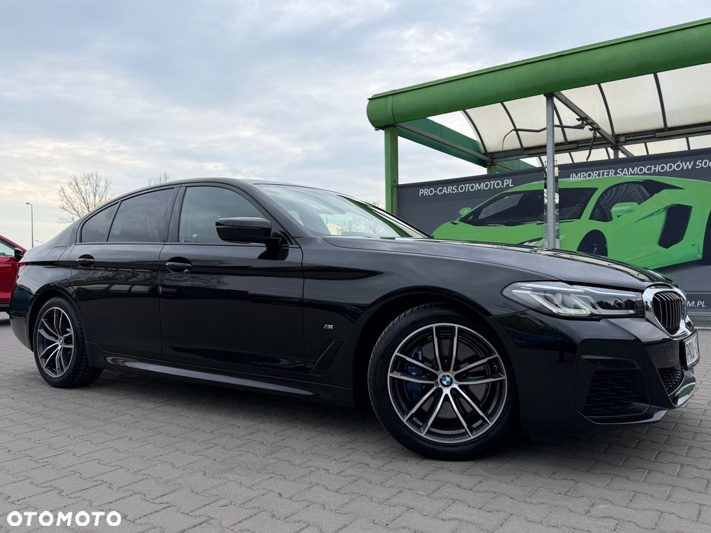 BMW Seria 5 530i M Sport Edition - 6