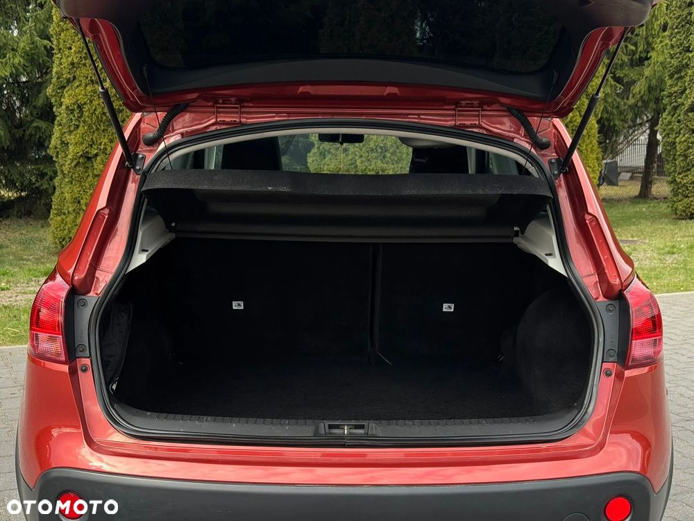 Nissan Qashqai 2.0 I-Way CVT - 19