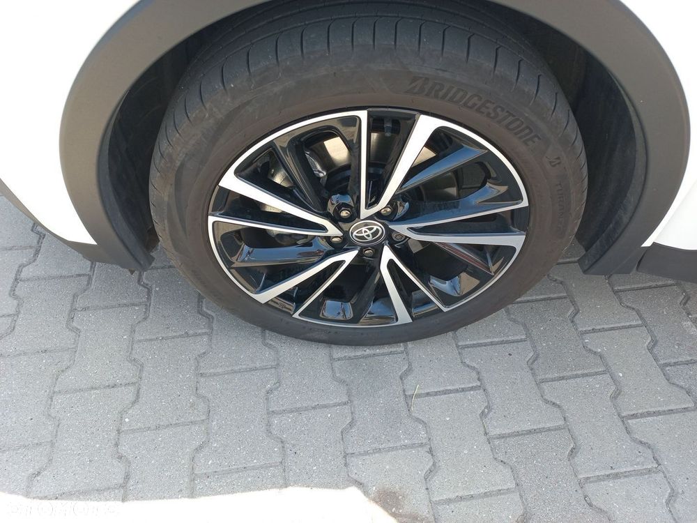 Toyota C-HR - 26