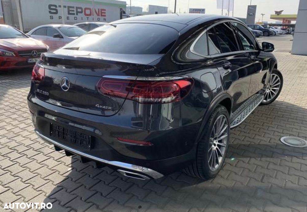 Mercedes-Benz GLC 200 4MATIC - 2