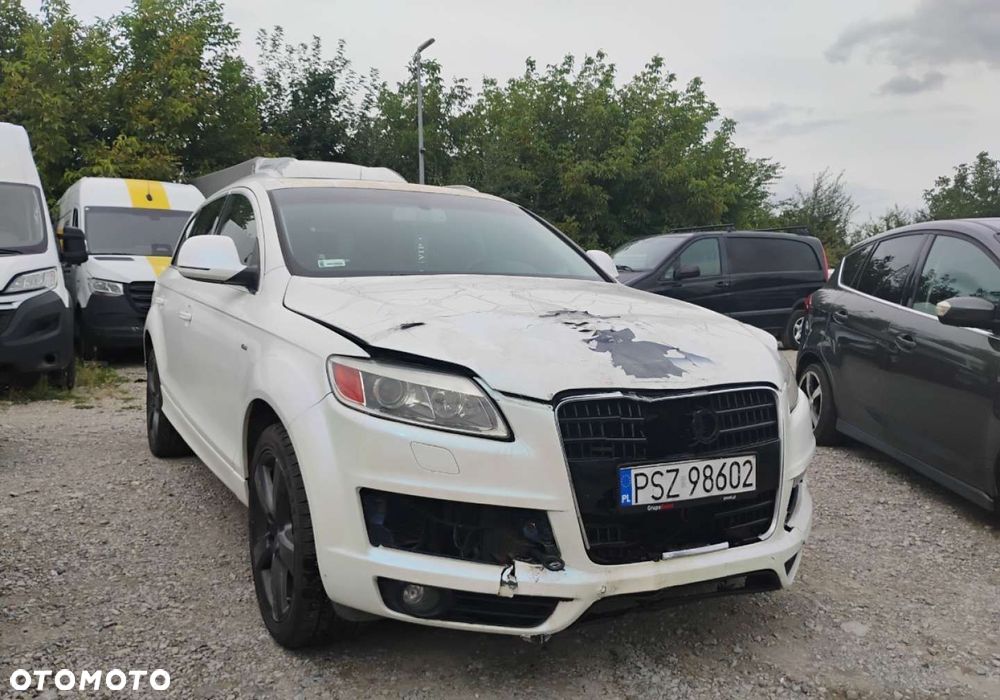 Audi Q7 - 3