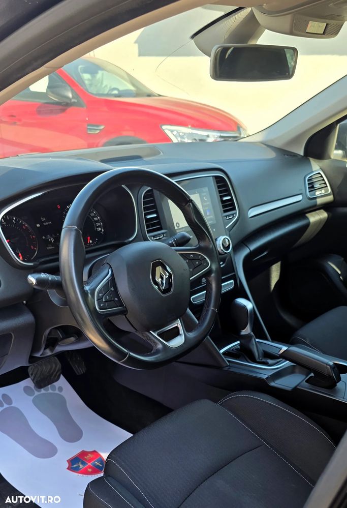 Renault Megane TCe 140 EDC GPF Zen - 15