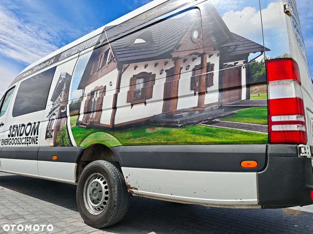 Mercedes-Benz Sprinter - 10