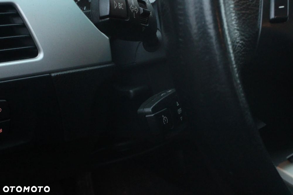 BMW Seria 3 320d DPF - 11