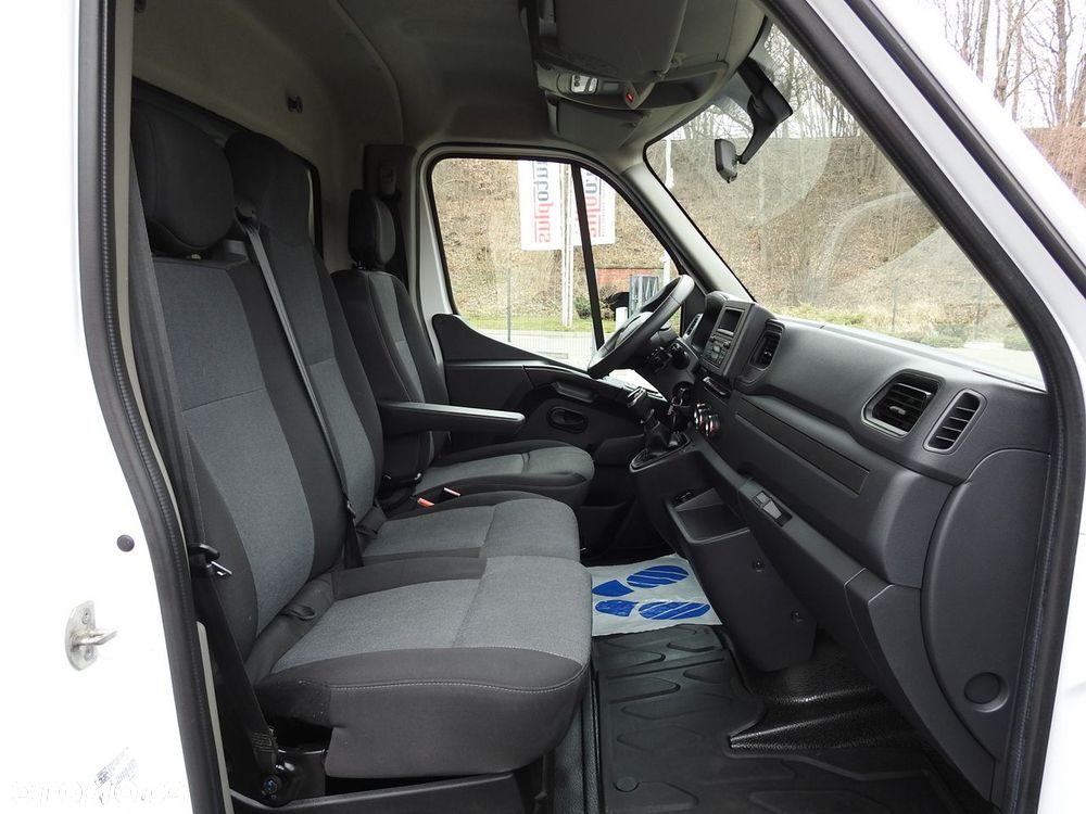 Renault MASTER  PLANDEKA 10 PALET WEBASTO TEMPOMAT LEDY PNEUMATYKA KLIMATYZACJA  165KM - 36