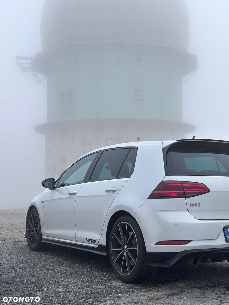 Volkswagen Golf GTI TCR 2.0 TSI OPF DSG - 3