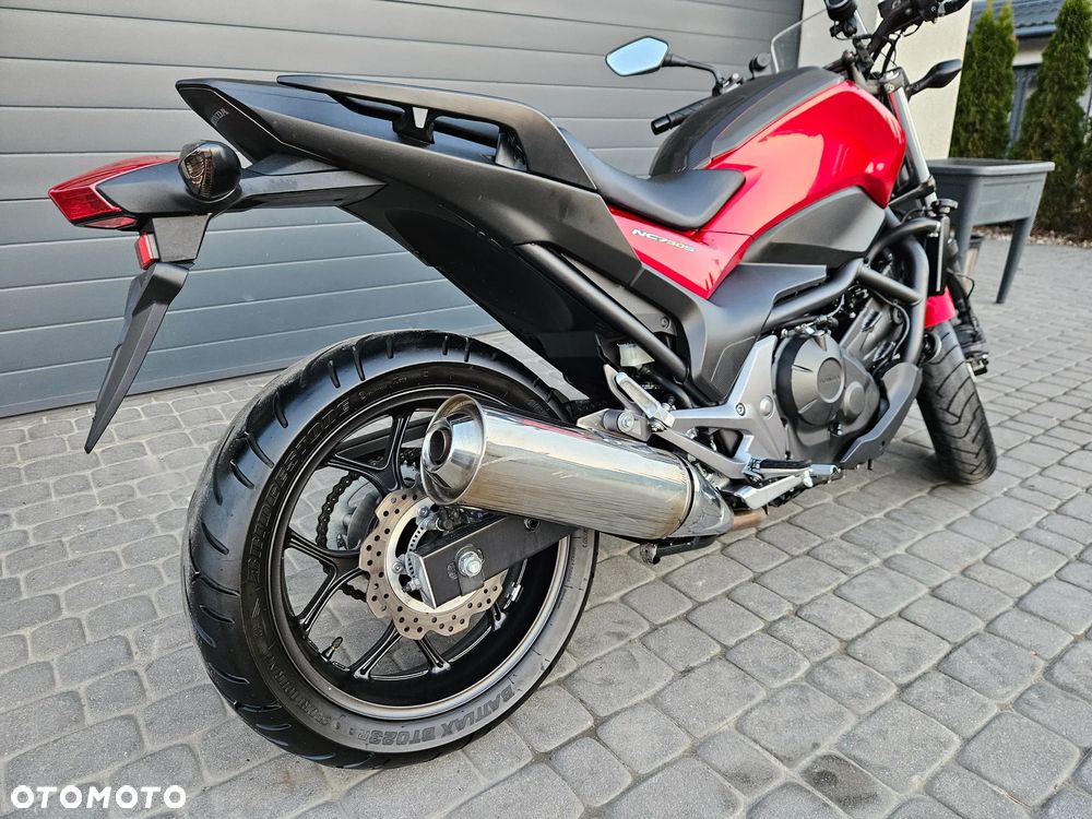 Honda NC - 9