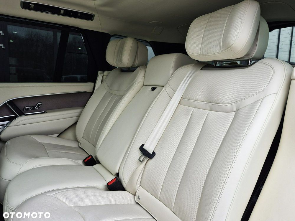 Land Rover Range Rover - 25