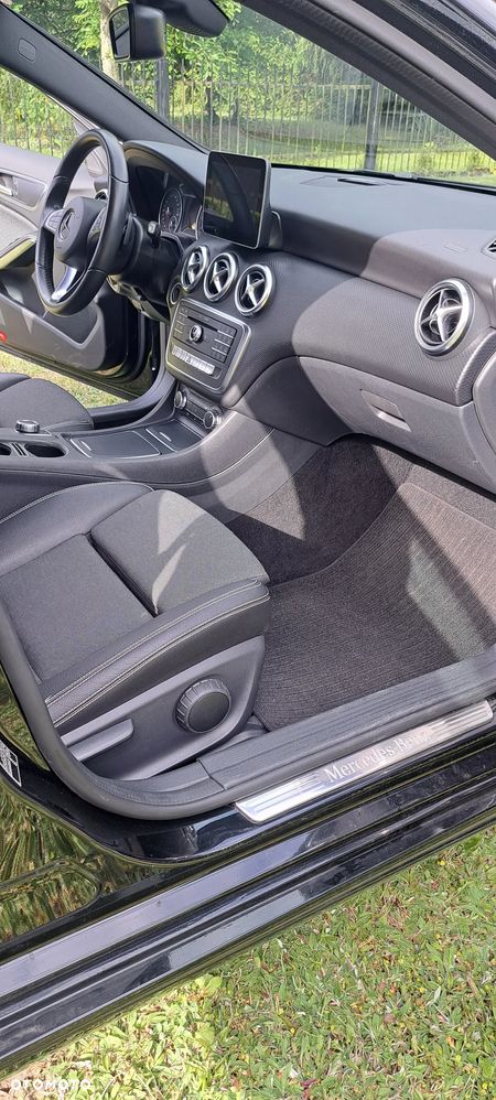 Mercedes-Benz Klasa A 180 (BlueEFFICIENCY) 7G-DCT - 12