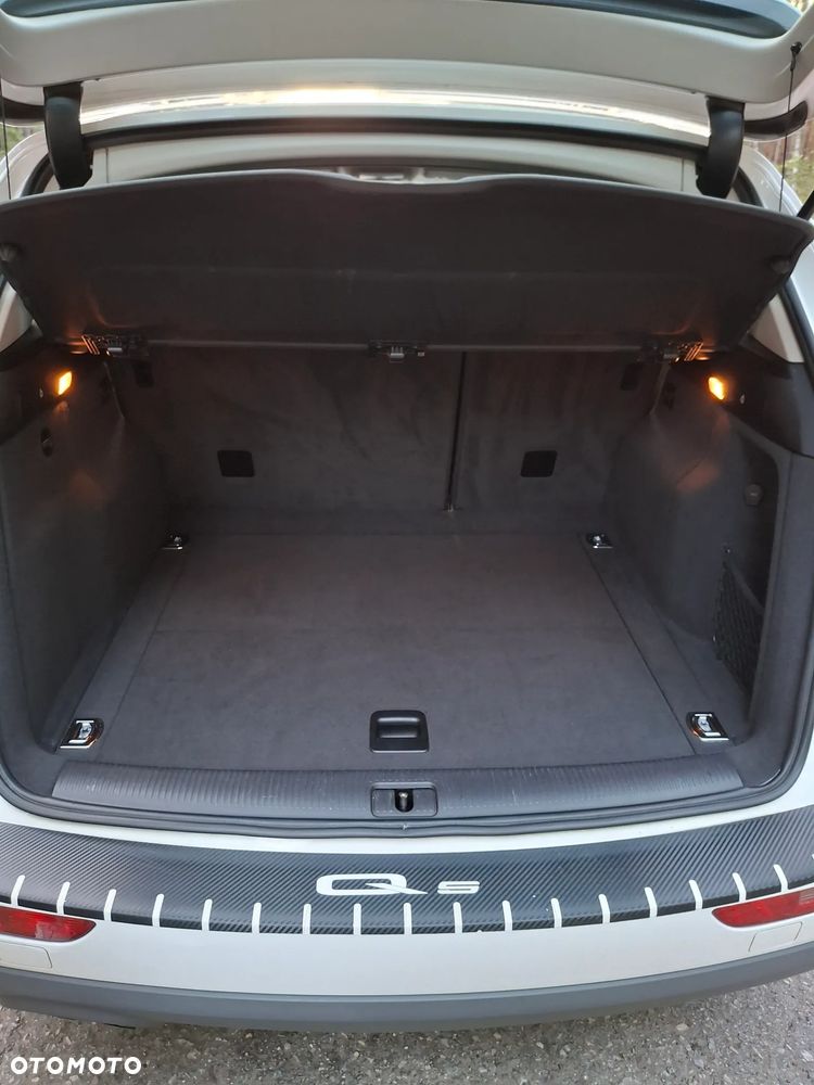 Audi Q5 2.0 TDI Quattro - 16