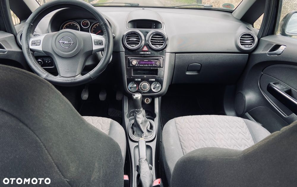 Opel Corsa - 10