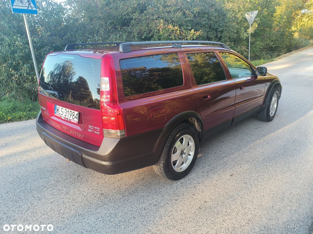 Volvo XC 70 2.5T AWD Ocean Race - 26