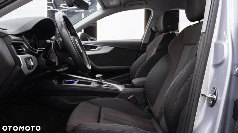 Audi A4 Limousine 40 TDI mHEV S tronic - 18