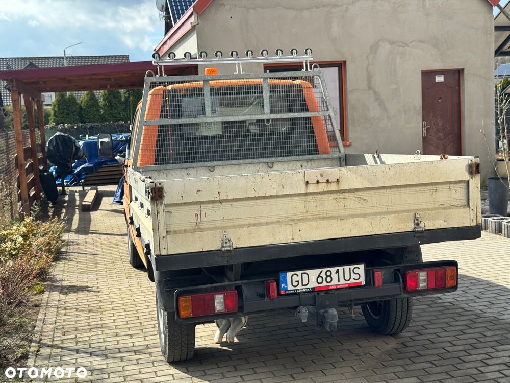 Volkswagen T4 DOKA - 3