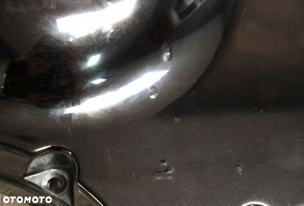 Pokrywa silnika dekiel Harley Davidson V-rod 25285-01K - 4