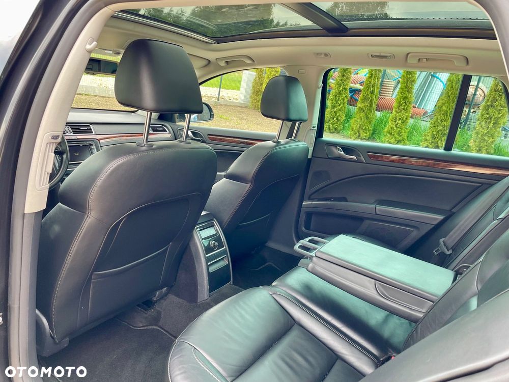Skoda Superb 2.0 TDI DSG L&K - 10