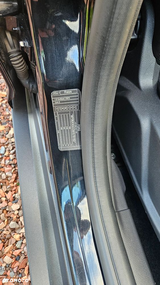 Ford Focus 1.0 EcoBoost Titanium - 13