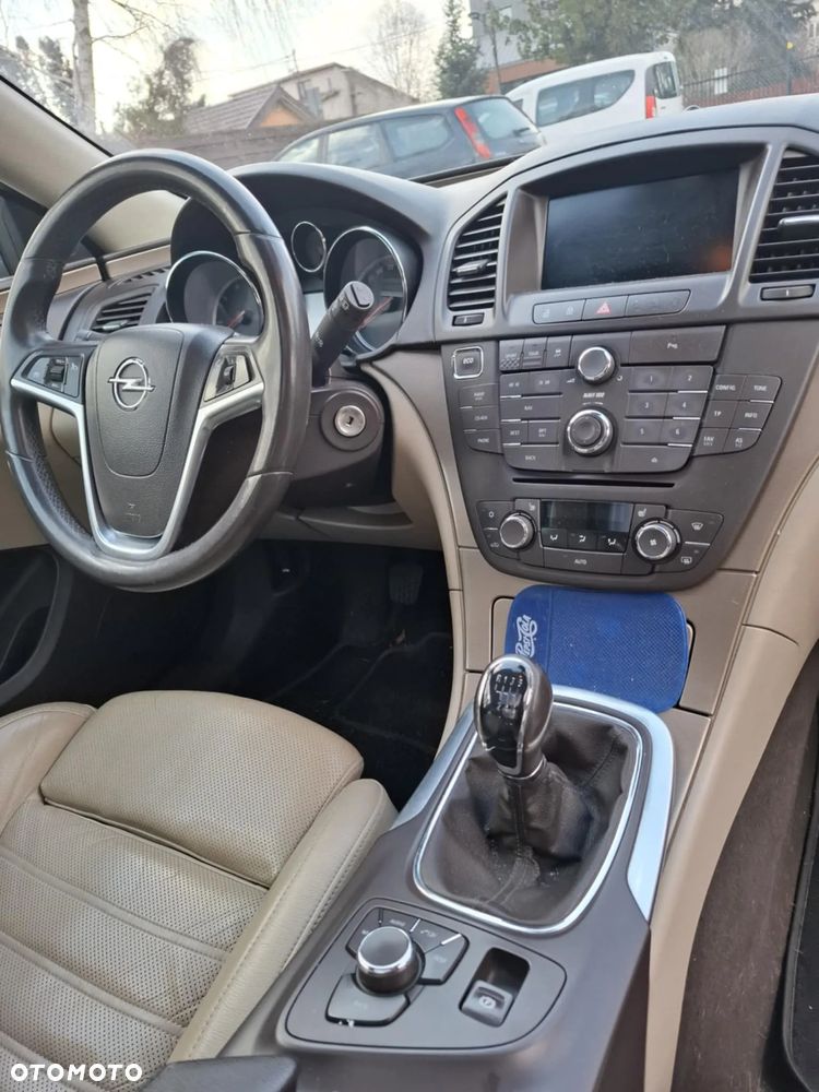 Opel Insignia 2.0 CDTI Sports Tourer - 17