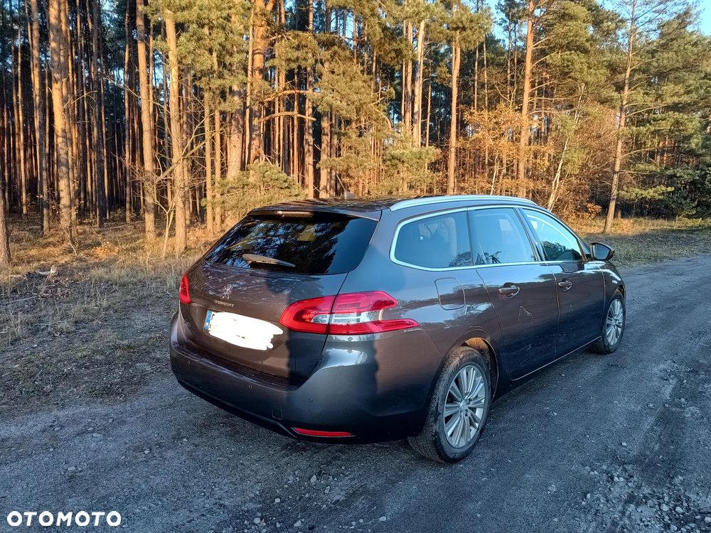 Peugeot 308 1.2 PureTech GPF Allure Pack S&S - 5