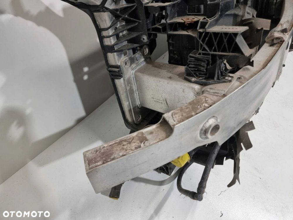 AUDI A7 4K PAS PRZEDNI WZMOCNIENIE 2.0TFSI - 4