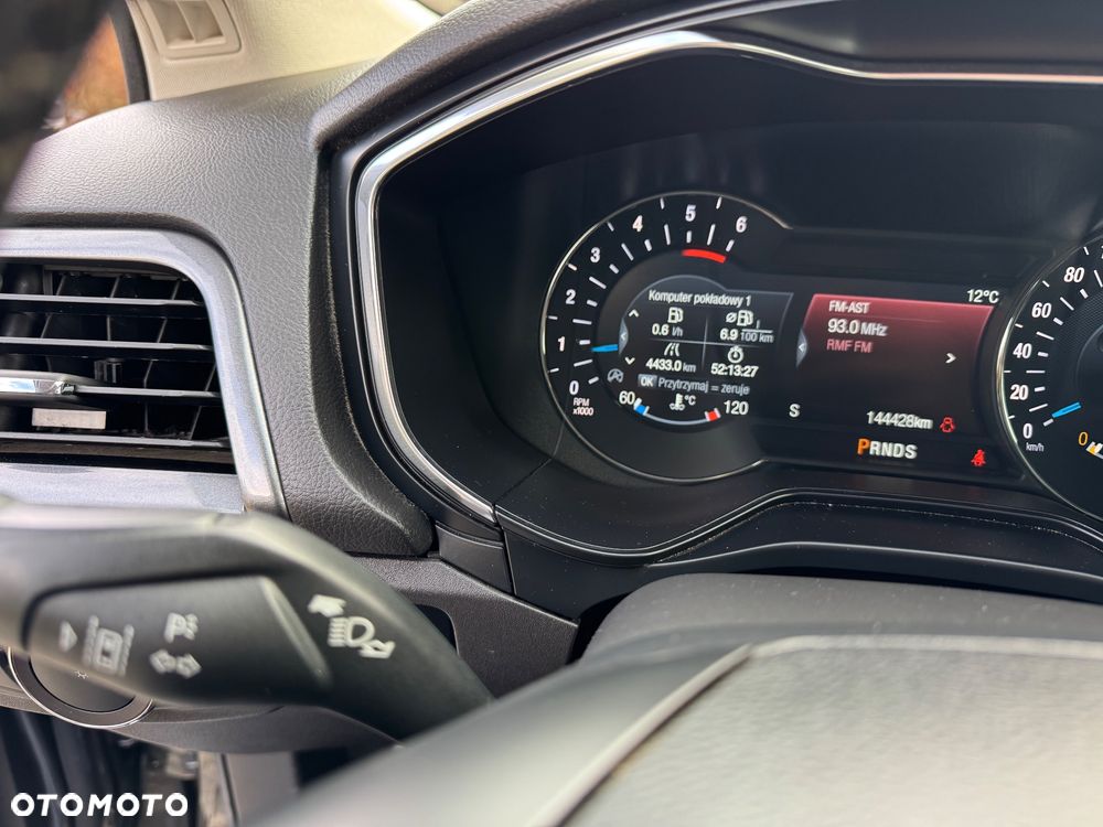 Ford Mondeo 2.0 EcoBlue Titanium - 25