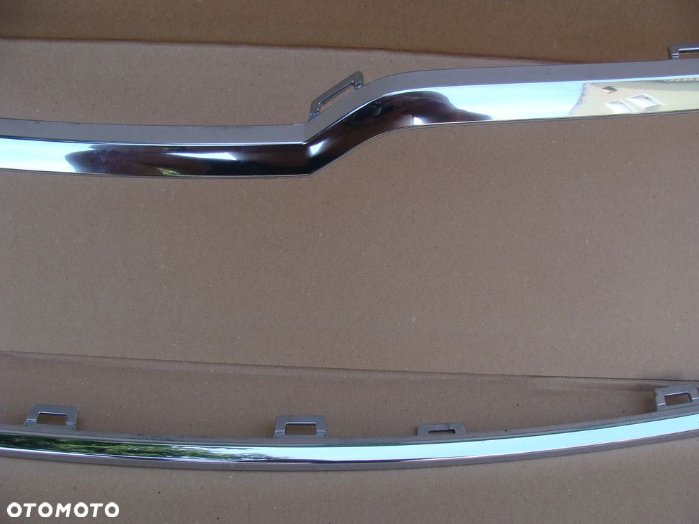 CHROM RAMKA ATRAPY GRILL SKODA KAROQ 57A853761 - 4