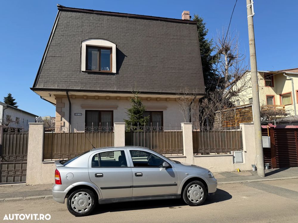 Opel Astra 1.7 CDI Enjoy - 4