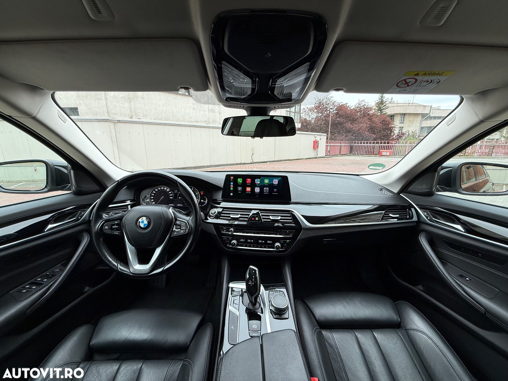 BMW Seria 5 520d AT - 14